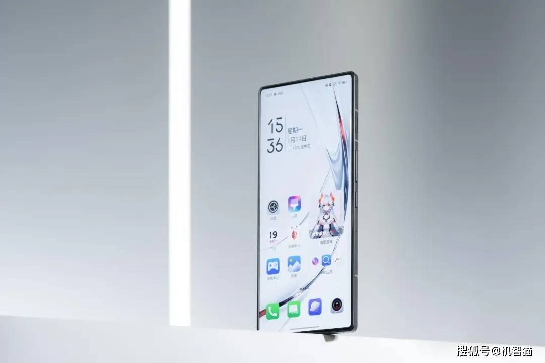 红魔11 Air测评：游戏手机的巧妙平衡点